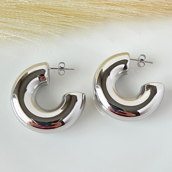 Chunky Ceci Hoop